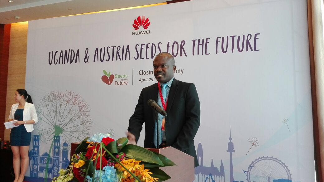 Mr. Henry Ludigo speaking at the closing ceremony of the Huawei Seeds for the Future.