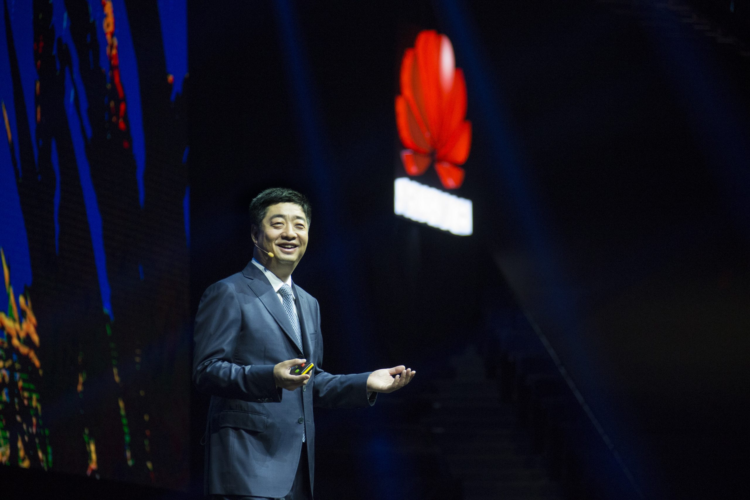 Ken Hu, Huawei's Rotating CEO, gave keynote at HUAWEI CONNECT 2016