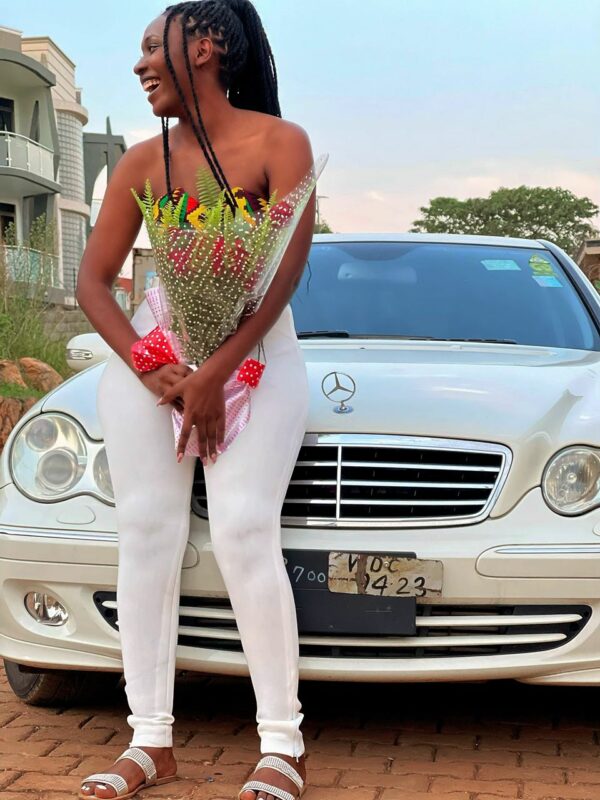 Bootiful Twitter Influencer ‘Gifted’ Brand New Mercedes Benz on ...