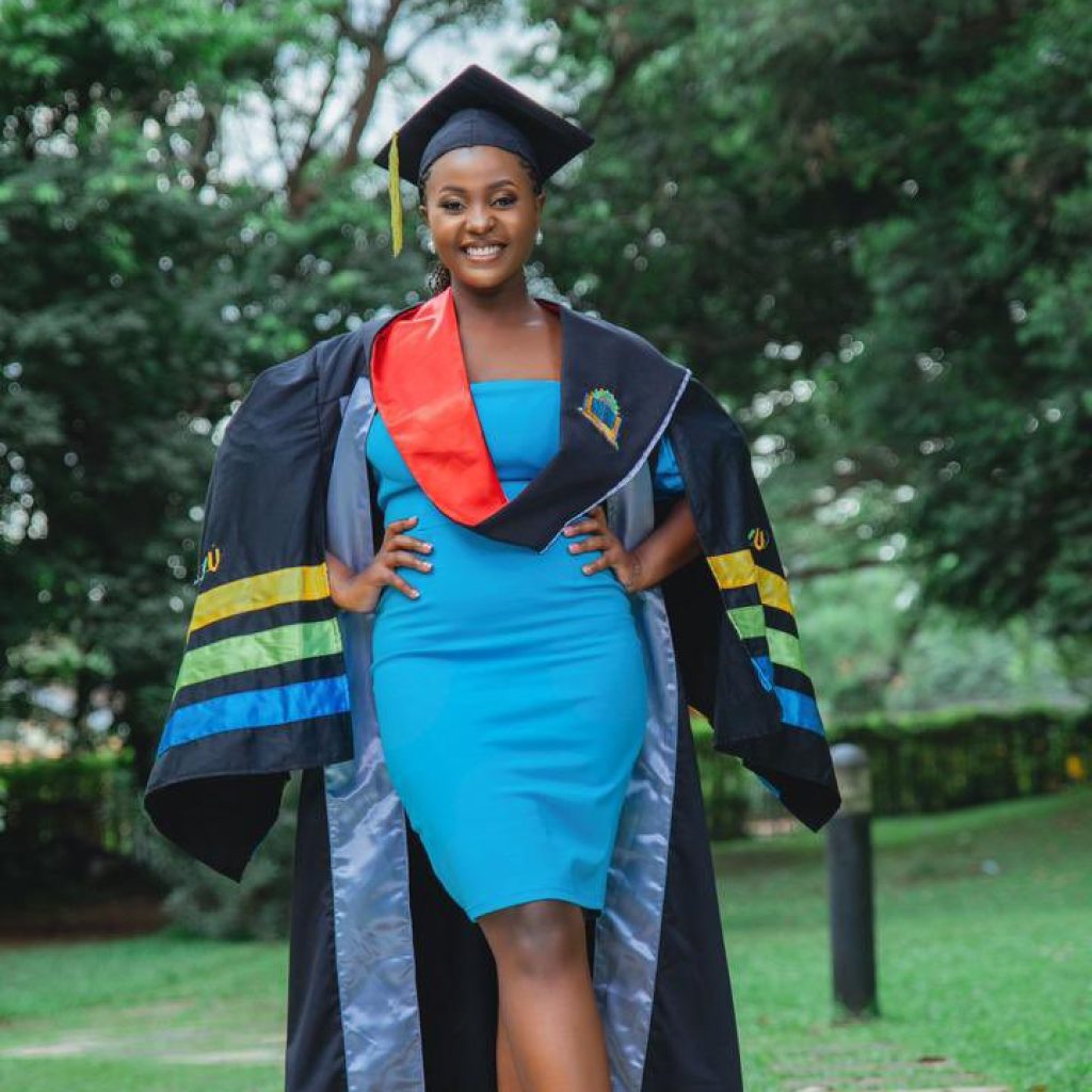 PHOTOS! The Hottest Girls on Day One of Kyambogo 19th Graduation ...